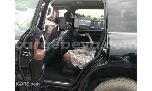 Buy Import Toyota Land Cruiser Black Car in Import - Dubai in Ethiopia Buy Import Toyota Land Cruiser Black Car in Import - Dubai in Ethiopia
