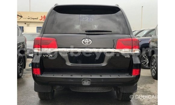 ይግዙ Imported Toyota Land Cruiser ጥቁር መኪና በ Import - Dubai በ ኢትዮጵያ ይግዙ Imported Toyota Land Cruiser ጥቁር መኪና በ Import - Dubai በ ኢትዮጵያ
