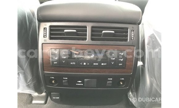 ይግዙ Imported Toyota Land Cruiser ጥቁር መኪና በ Import - Dubai በ ኢትዮጵያ ይግዙ Imported Toyota Land Cruiser ጥቁር መኪና በ Import - Dubai በ ኢትዮጵያ