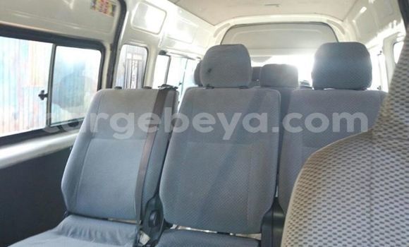 Buy Used Toyota Hiace White Car in Addis–Ababa in Ethiopia Buy Used Toyota Hiace White Car in Addis–Ababa in Ethiopia