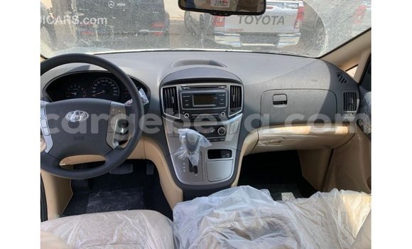Buy Import Hyundai Accent White Car in Import - Dubai in Ethiopia Buy Import Hyundai Accent White Car in Import - Dubai in Ethiopia