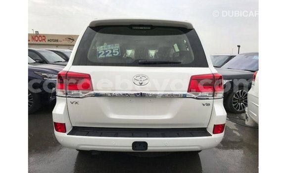 Buy Import Toyota Land Cruiser White Car in Import - Dubai in Ethiopia Buy Import Toyota Land Cruiser White Car in Import - Dubai in Ethiopia
