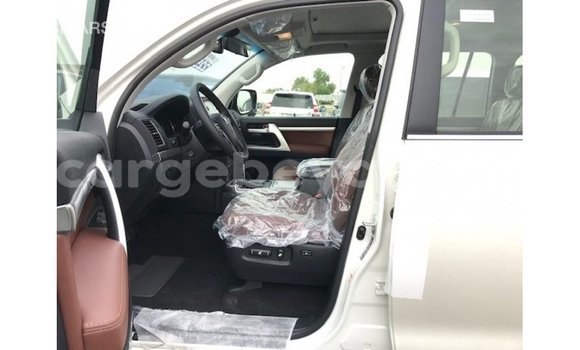 Buy Import Toyota Land Cruiser White Car in Import - Dubai in Ethiopia Buy Import Toyota Land Cruiser White Car in Import - Dubai in Ethiopia
