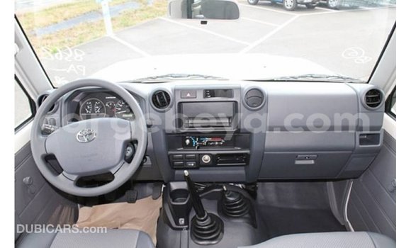 Buy Import Toyota Land Cruiser White Car in Import - Dubai in Ethiopia Buy Import Toyota Land Cruiser White Car in Import - Dubai in Ethiopia