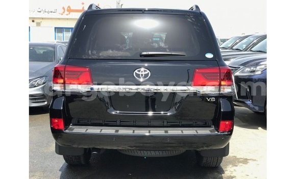 ይግዙ Imported Toyota Land Cruiser ጥቁር መኪና በ Import - Dubai በ ኢትዮጵያ ይግዙ Imported Toyota Land Cruiser ጥቁር መኪና በ Import - Dubai በ ኢትዮጵያ