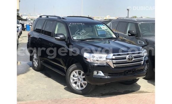 ይግዙ Imported Toyota Land Cruiser ጥቁር መኪና በ Import - Dubai በ ኢትዮጵያ ይግዙ Imported Toyota Land Cruiser ጥቁር መኪና በ Import - Dubai በ ኢትዮጵያ