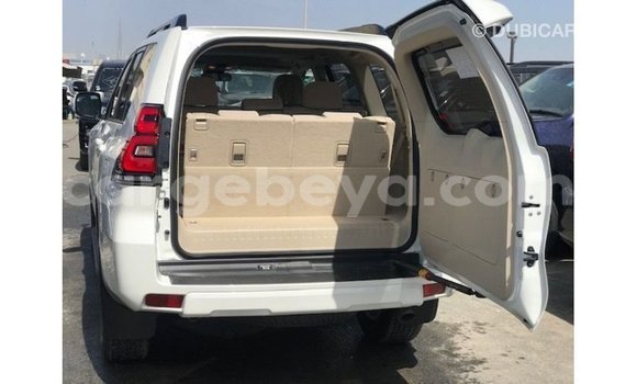 ይግዙ Imported Toyota Prado ነጭ መኪና በ Import - Dubai በ ኢትዮጵያ ይግዙ Imported Toyota Prado ነጭ መኪና በ Import - Dubai በ ኢትዮጵያ