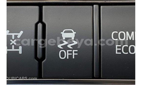 ይግዙ Imported Toyota Land Cruiser ነጭ መኪና በ Import - Dubai በ ኢትዮጵያ ይግዙ Imported Toyota Land Cruiser ነጭ መኪና በ Import - Dubai በ ኢትዮጵያ