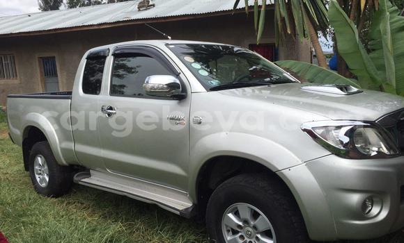 Buy Used Toyota Hilux Silver Car in Addis–Ababa in Ethiopia Buy Used Toyota Hilux Silver Car in Addis–Ababa in Ethiopia