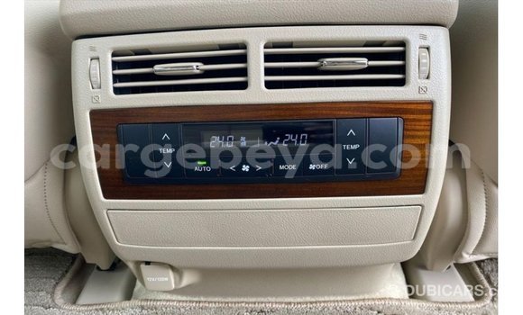 ይግዙ Imported Toyota Land Cruiser ቀይ መኪና በ Import - Dubai በ ኢትዮጵያ ይግዙ Imported Toyota Land Cruiser ቀይ መኪና በ Import - Dubai በ ኢትዮጵያ