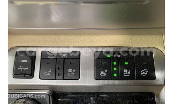 ይግዙ Imported Toyota Land Cruiser ነጭ መኪና በ Import - Dubai በ ኢትዮጵያ ይግዙ Imported Toyota Land Cruiser ነጭ መኪና በ Import - Dubai በ ኢትዮጵያ