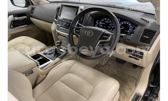 ይግዙ Imported Toyota Land Cruiser ጥቁር መኪና በ Import - Dubai በ ኢትዮጵያ ይግዙ Imported Toyota Land Cruiser ጥቁር መኪና በ Import - Dubai በ ኢትዮጵያ
