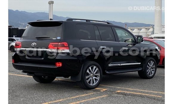 ይግዙ Imported Toyota Land Cruiser ጥቁር መኪና በ Import - Dubai በ ኢትዮጵያ ይግዙ Imported Toyota Land Cruiser ጥቁር መኪና በ Import - Dubai በ ኢትዮጵያ