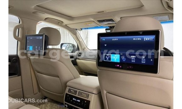 ይግዙ Imported Toyota Land Cruiser ጥቁር መኪና በ Import - Dubai በ ኢትዮጵያ ይግዙ Imported Toyota Land Cruiser ጥቁር መኪና በ Import - Dubai በ ኢትዮጵያ