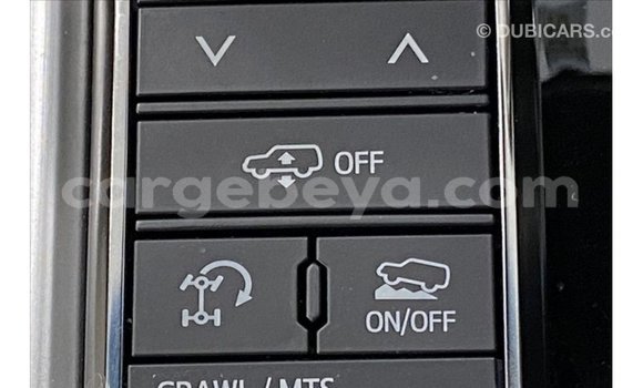 ይግዙ Imported Toyota Land Cruiser ጥቁር መኪና በ Import - Dubai በ ኢትዮጵያ ይግዙ Imported Toyota Land Cruiser ጥቁር መኪና በ Import - Dubai በ ኢትዮጵያ