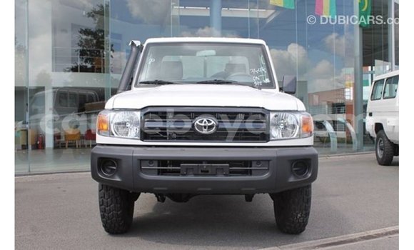 Buy Import Toyota Land Cruiser White Car in Import - Dubai in Ethiopia Buy Import Toyota Land Cruiser White Car in Import - Dubai in Ethiopia
