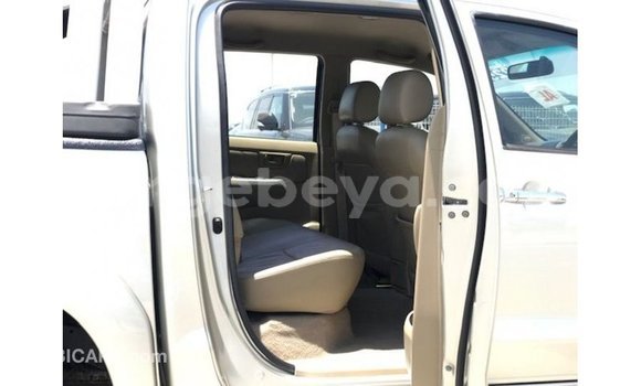 ይግዙ Imported Toyota Hilux ሌላ መኪና በ Import - Dubai በ ኢትዮጵያ ይግዙ Imported Toyota Hilux ሌላ መኪና በ Import - Dubai በ ኢትዮጵያ