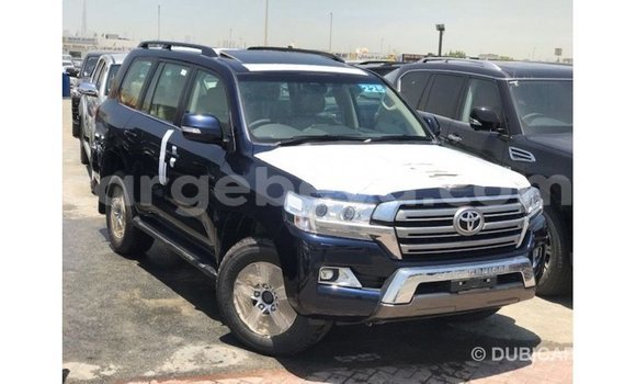ይግዙ Imported Toyota Land Cruiser ሰማያዊ መኪና በ Import - Dubai በ ኢትዮጵያ ይግዙ Imported Toyota Land Cruiser ሰማያዊ መኪና በ Import - Dubai በ ኢትዮጵያ