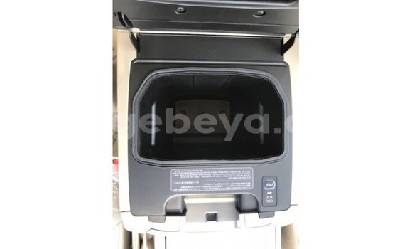 ይግዙ Imported Toyota Land Cruiser ሰማያዊ መኪና በ Import - Dubai በ ኢትዮጵያ ይግዙ Imported Toyota Land Cruiser ሰማያዊ መኪና በ Import - Dubai በ ኢትዮጵያ