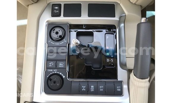 ይግዙ Imported Toyota Land Cruiser ሰማያዊ መኪና በ Import - Dubai በ ኢትዮጵያ ይግዙ Imported Toyota Land Cruiser ሰማያዊ መኪና በ Import - Dubai በ ኢትዮጵያ