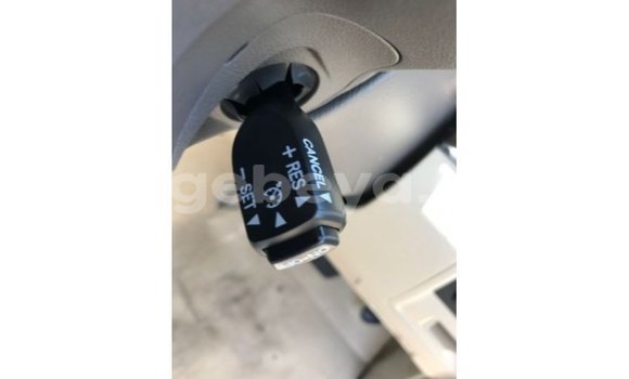 ይግዙ Imported Toyota Land Cruiser ሰማያዊ መኪና በ Import - Dubai በ ኢትዮጵያ ይግዙ Imported Toyota Land Cruiser ሰማያዊ መኪና በ Import - Dubai በ ኢትዮጵያ