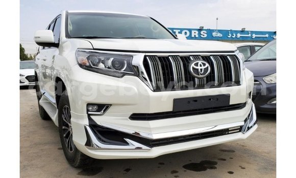 ይግዙ Imported Toyota Prado ነጭ መኪና በ Import - Dubai በ ኢትዮጵያ