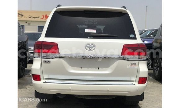 Buy Import Toyota Land Cruiser White Car in Import - Dubai in Ethiopia Buy Import Toyota Land Cruiser White Car in Import - Dubai in Ethiopia