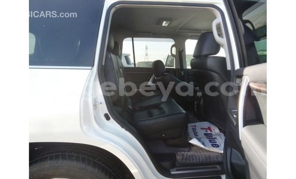 Buy Import Toyota Land Cruiser White Car in Import - Dubai in Ethiopia Buy Import Toyota Land Cruiser White Car in Import - Dubai in Ethiopia