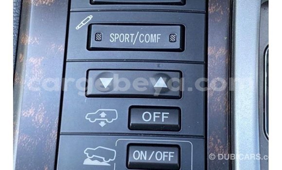 ይግዙ Imported Toyota Land Cruiser ጥቁር መኪና በ Import - Dubai በ ኢትዮጵያ ይግዙ Imported Toyota Land Cruiser ጥቁር መኪና በ Import - Dubai በ ኢትዮጵያ