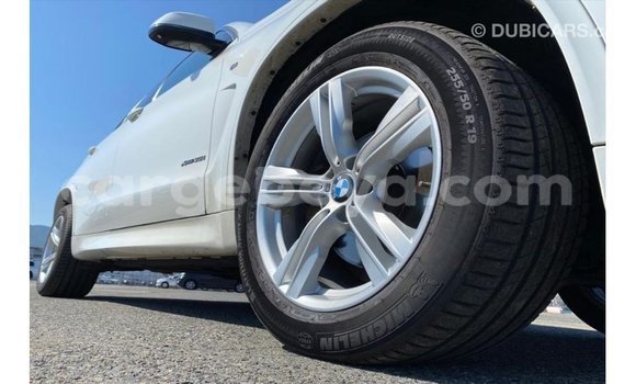 ይግዙ Imported BMW X5 ነጭ መኪና በ Import - Dubai በ ኢትዮጵያ ይግዙ Imported BMW X5 ነጭ መኪና በ Import - Dubai በ ኢትዮጵያ