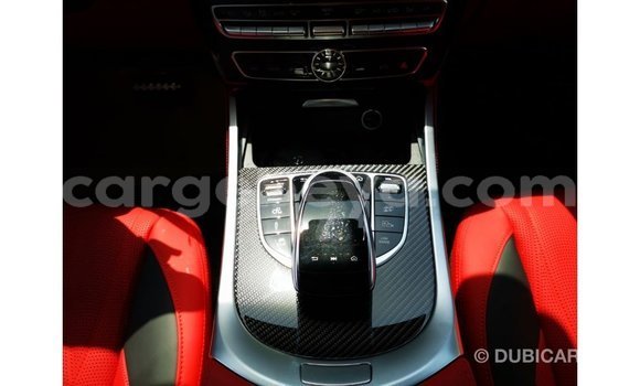 Acheter Import Voiture Mercedes-Benz 190 Blanc à Import - Dubai, Ethiopie Acheter Import Voiture Mercedes-Benz 190 Blanc à Import - Dubai, Ethiopie