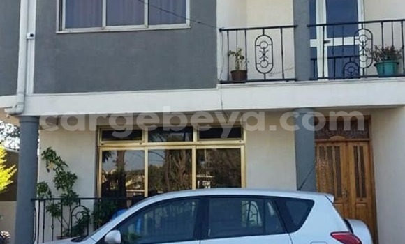 Buy Used Toyota RAV4 Silver Car in Addis–Ababa in Ethiopia Buy Used Toyota RAV4 Silver Car in Addis–Ababa in Ethiopia