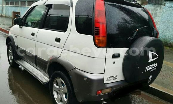 Buy Used Daihatsu Terios White Car in Addis–Ababa in Ethiopia Buy Used Daihatsu Terios White Car in Addis–Ababa in Ethiopia