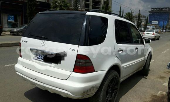 Buy Used Mercedes-Benz ML–Class White Car in Addis–Ababa in Ethiopia Buy Used Mercedes-Benz ML–Class White Car in Addis–Ababa in Ethiopia