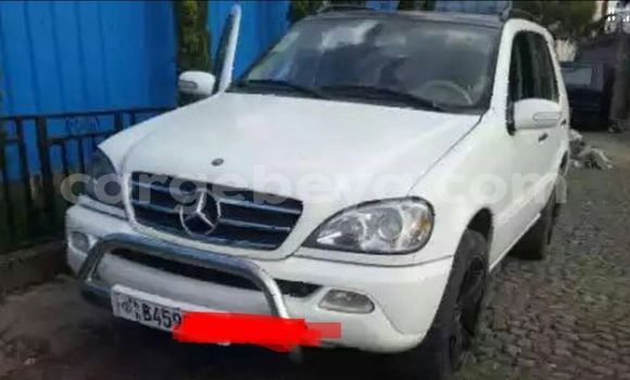 Buy Used Mercedes-Benz ML–Class White Car in Addis–Ababa in Ethiopia Buy Used Mercedes-Benz ML–Class White Car in Addis–Ababa in Ethiopia