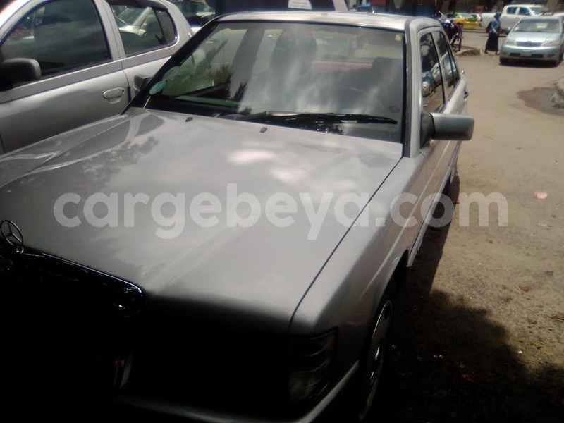 Big with watermark mercedes benz 190 ethiopia addis ababa 7817