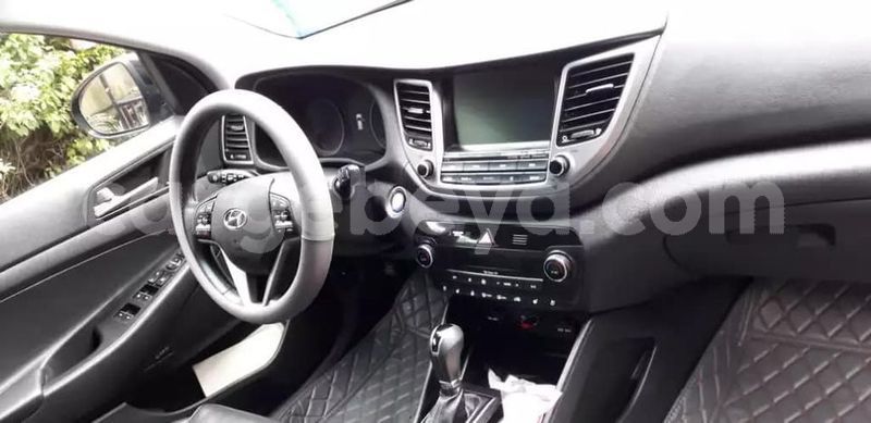 Big with watermark hyundai tucson ethiopia addis ababa 7820