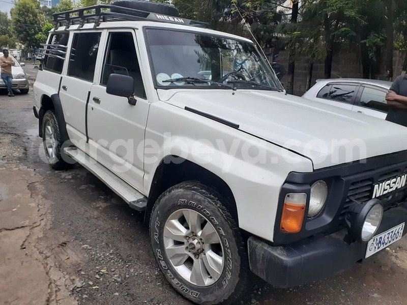 Big with watermark nissan patrol ethiopia addis ababa 7829