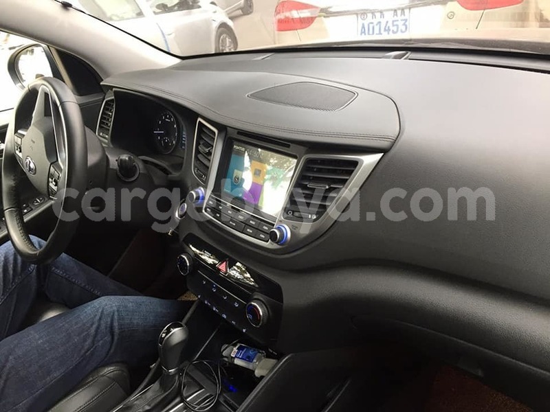 Big with watermark hyundai tucson ethiopia addis ababa 7830