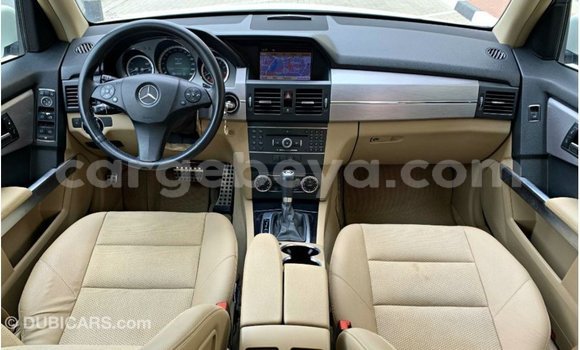 Buy Import Mercedes-Benz 190 White Car in Import - Dubai in Ethiopia Buy Import Mercedes-Benz 190 White Car in Import - Dubai in Ethiopia