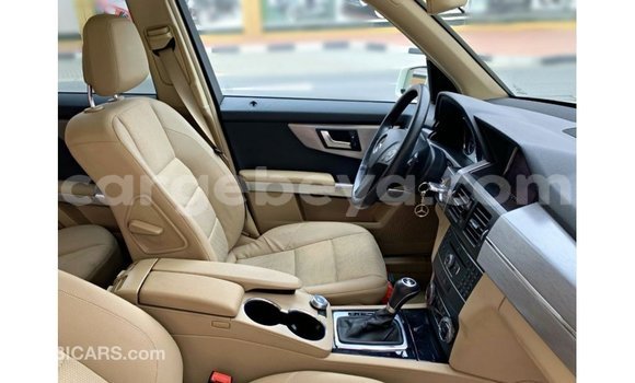 Buy Import Mercedes-Benz 190 White Car in Import - Dubai in Ethiopia Buy Import Mercedes-Benz 190 White Car in Import - Dubai in Ethiopia