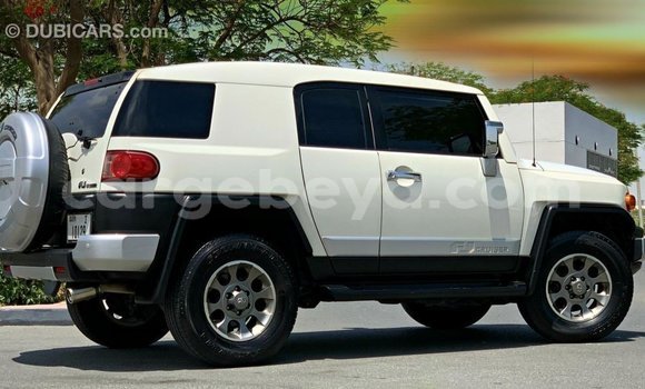 Buy Import Toyota FJ Cruiser White Car in Import - Dubai in Ethiopia Buy Import Toyota FJ Cruiser White Car in Import - Dubai in Ethiopia