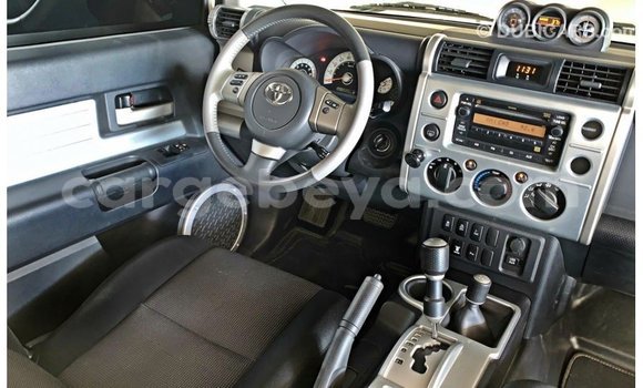 Buy Import Toyota FJ Cruiser White Car in Import - Dubai in Ethiopia Buy Import Toyota FJ Cruiser White Car in Import - Dubai in Ethiopia