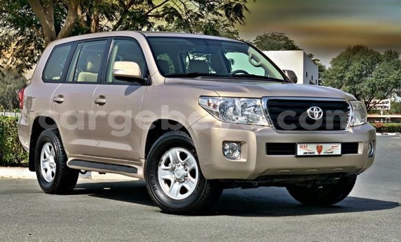 ይግዙ Imported Toyota Land Cruiser ሌላ መኪና በ Import - Dubai በ ኢትዮጵያ ይግዙ Imported Toyota Land Cruiser ሌላ መኪና በ Import - Dubai በ ኢትዮጵያ