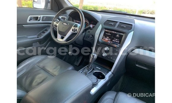 Buy Import Ford Explorer White Car in Import - Dubai in Ethiopia Buy Import Ford Explorer White Car in Import - Dubai in Ethiopia