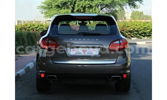 ይግዙ Imported Porsche Cayenne ብናማ መኪና በ Import - Dubai በ ኢትዮጵያ ይግዙ Imported Porsche Cayenne ብናማ መኪና በ Import - Dubai በ ኢትዮጵያ