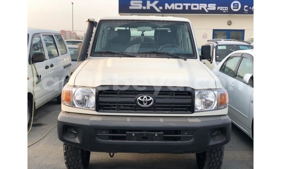 Buy Import Toyota Land Cruiser White Car in Import - Dubai in Ethiopia Buy Import Toyota Land Cruiser White Car in Import - Dubai in Ethiopia