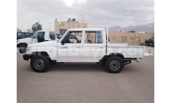 Buy Import Toyota Land Cruiser White Car in Import - Dubai in Ethiopia Buy Import Toyota Land Cruiser White Car in Import - Dubai in Ethiopia