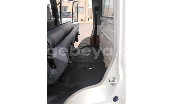 Buy Import Toyota Land Cruiser White Car in Import - Dubai in Ethiopia Buy Import Toyota Land Cruiser White Car in Import - Dubai in Ethiopia