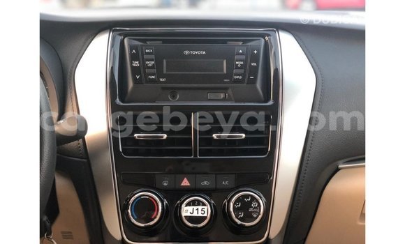 Buy Import Toyota DA Other Truck in Import - Dubai in Ethiopia Buy Import Toyota DA Other Truck in Import - Dubai in Ethiopia